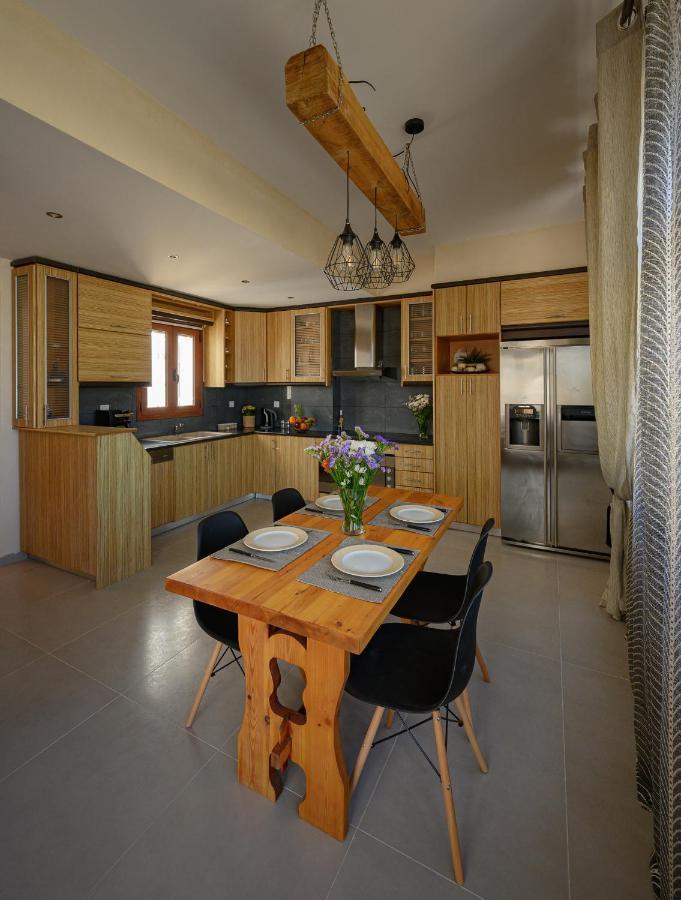 Auster House Santorini Apartment Kamari  Ngoại thất bức ảnh